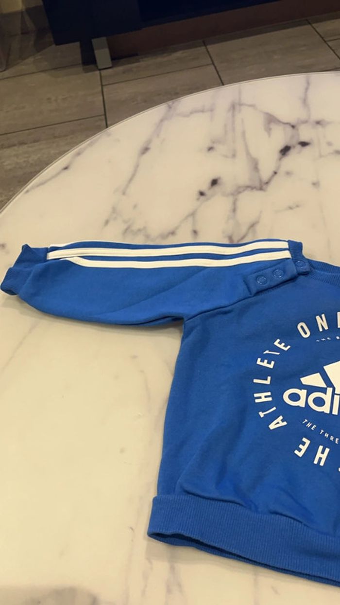 Ensemble Adidas gris et bleu - photo numéro 4