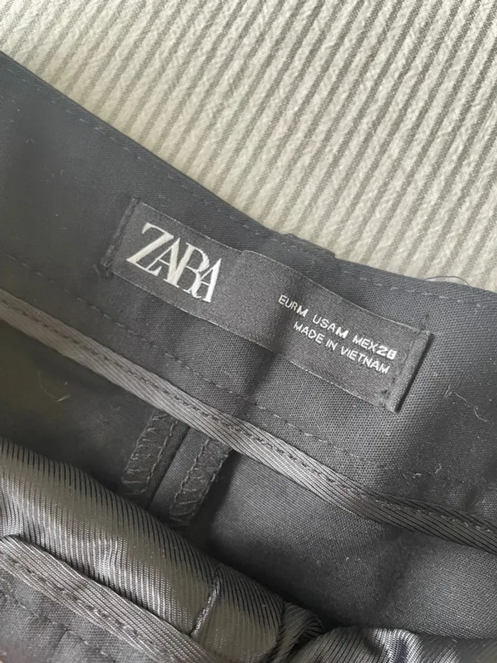 Short chic zara neuf m - photo numéro 2