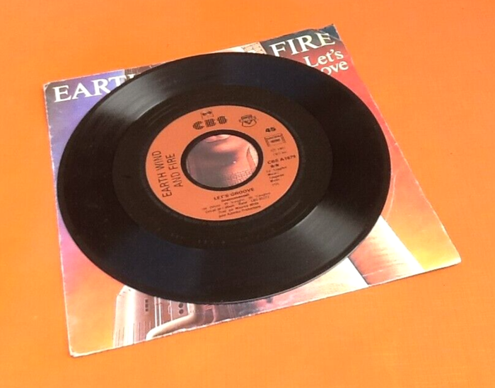 Vinyle 45 tours Earth Wind & Fire Let' s Groove (1981) - photo numéro 3
