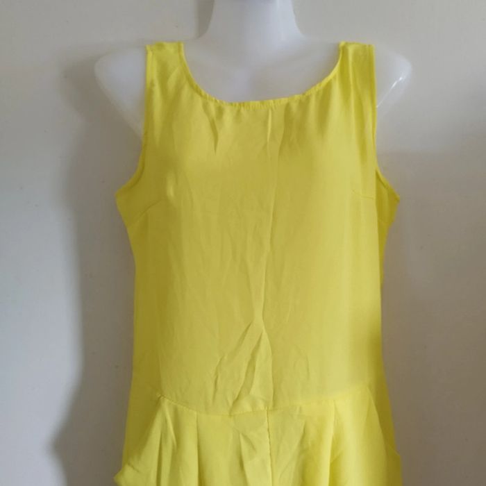 Combishort dos en V femme 💛 - photo numéro 3