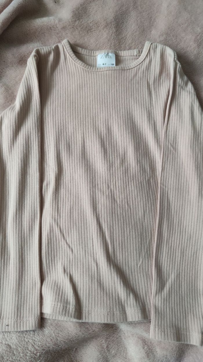 Lot de t-shirts manches longues 6-7 ans Zara et Jiu - photo numéro 7