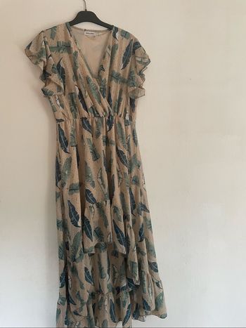 Robe longue papillonne