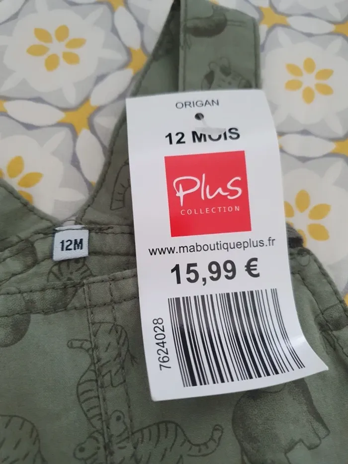 Short à bretelles neuf - photo numéro 4