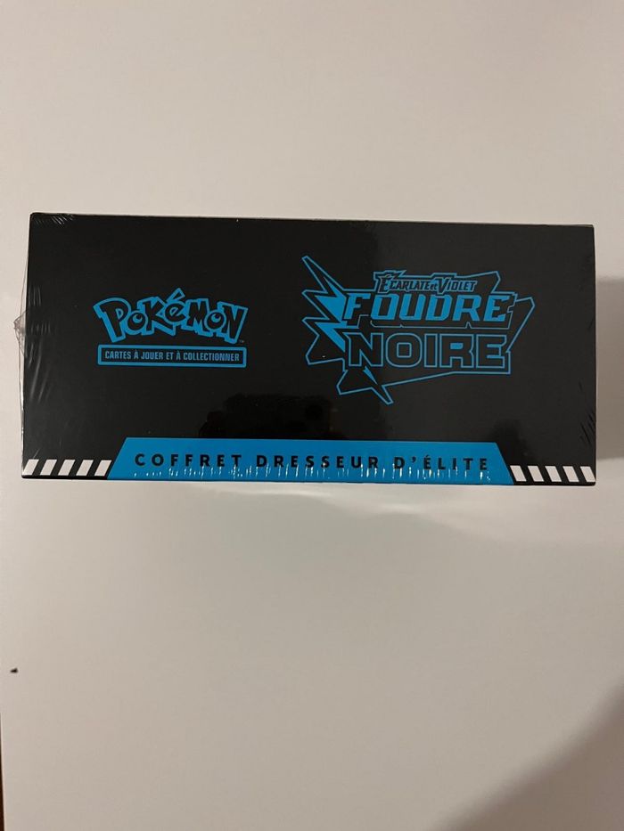 ETB Pokémon 10.5 Flamme Blanche & Foudre Noire - Neuf & Scellé - photo numéro 7