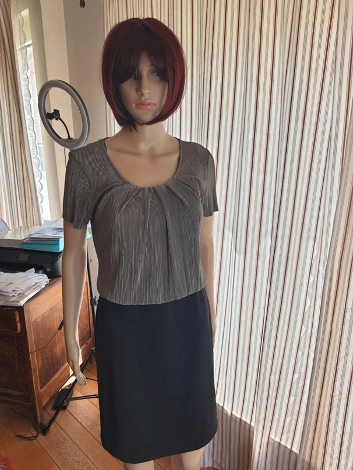 Jolie Robe Batida taille 1 (fr 36) noir/kaki