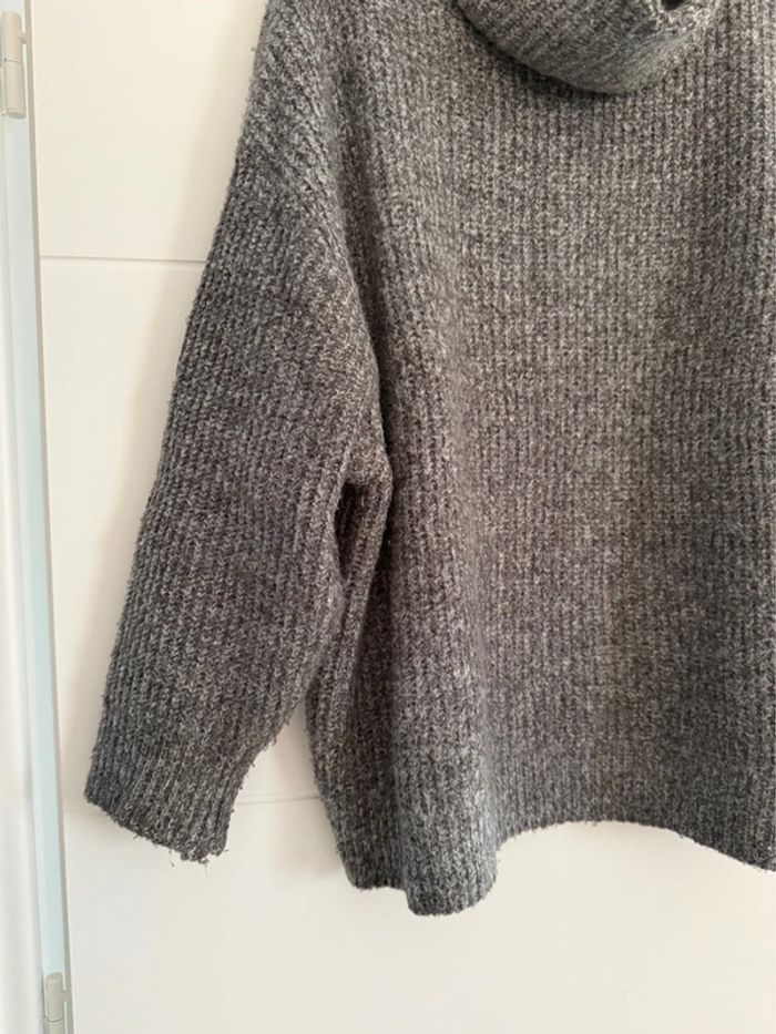 Pull gris Zara maille col roulé sweater maglione suéter trui Sweat-shirt haut sweat t-shirt manches - photo numéro 5