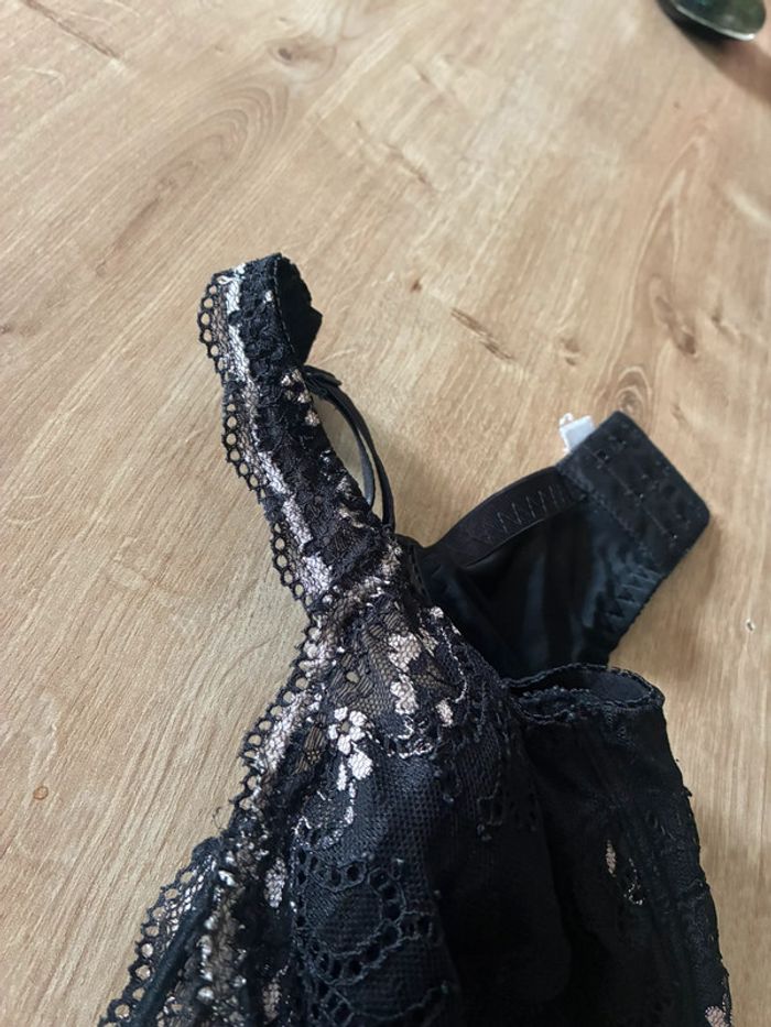Soutien gorge - photo numéro 5