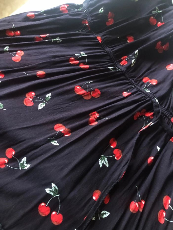Robe cerise - photo numéro 4