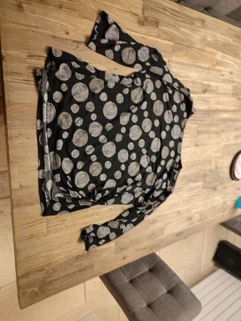 Blouse neuve taille 5