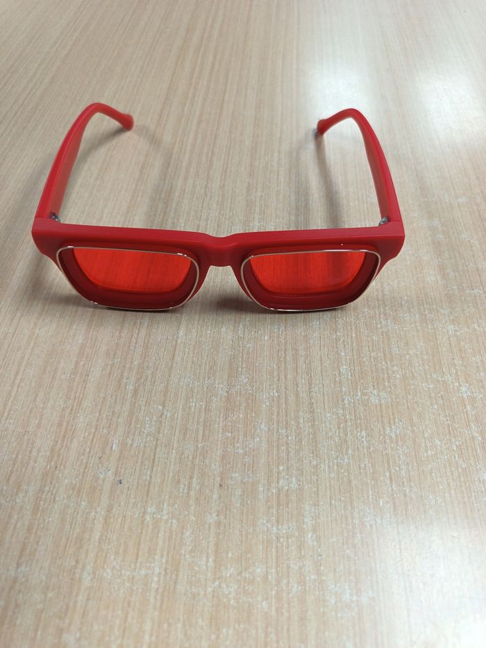 Lunettes Rouges UCG - photo numéro 2