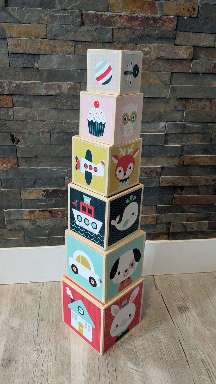 6 cubes en bois emboîtables - photo numéro 2