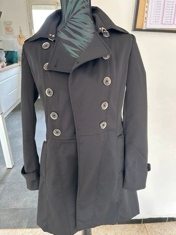 Trench noir