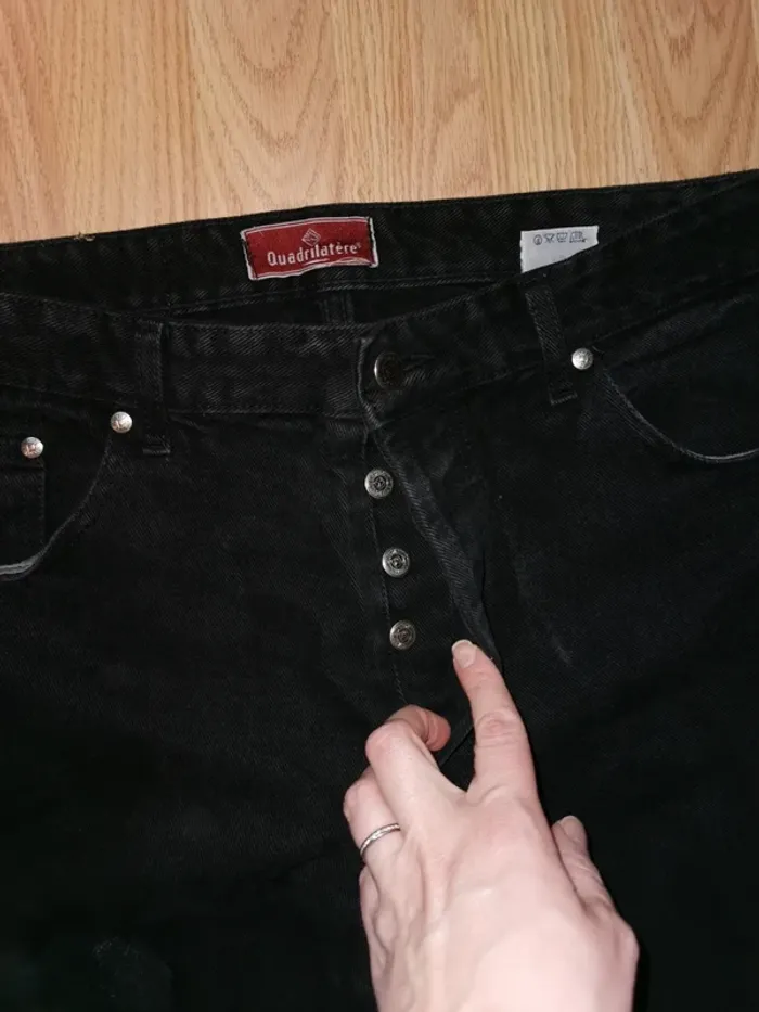 Jean homme noir assez epais taille 44 - photo numéro 3