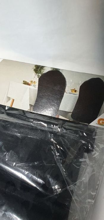 2 housses de chaises