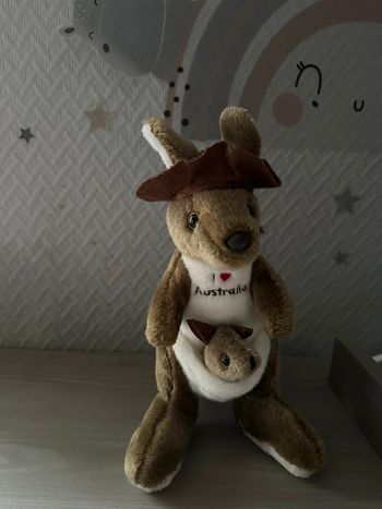 Peluche kangourou Australia