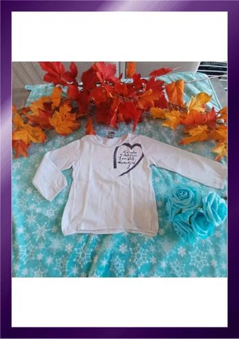 T-shirt blanc TAO 2 ans très bon état