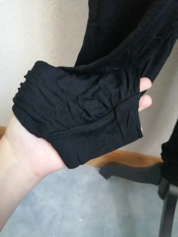 Pantalon fluide noir avec lien à nouer / sans marque / (TU) - photo numéro 3