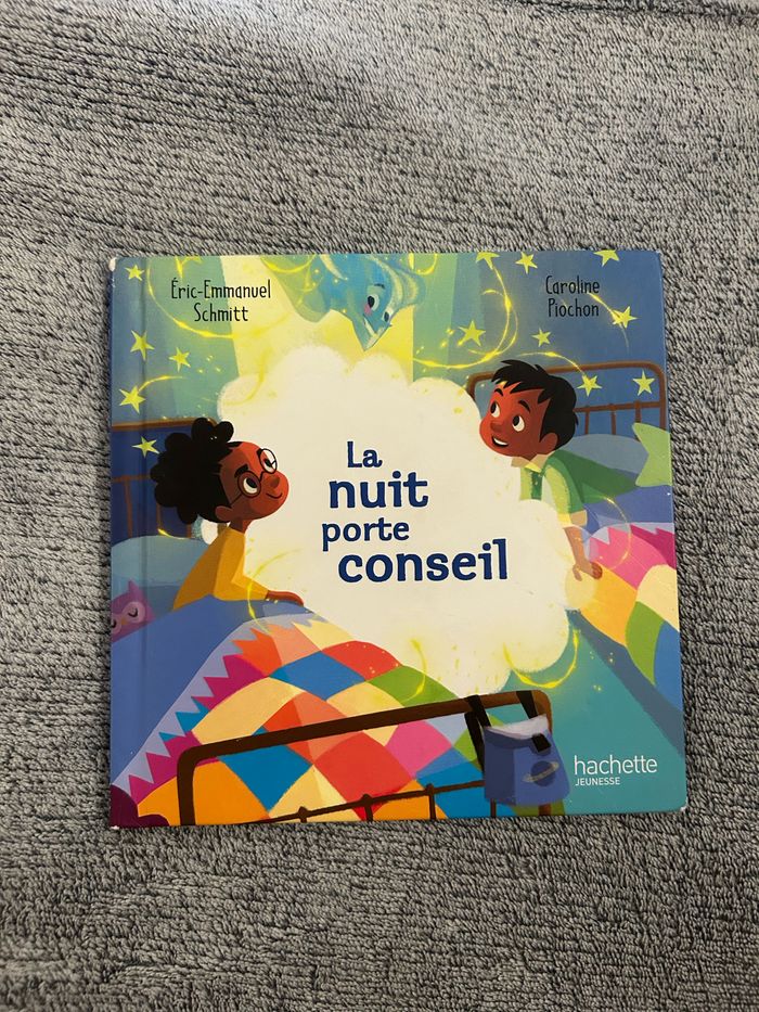 Livre McDo « La nuit porte conseil » Collection « Il était un dicton » 2021