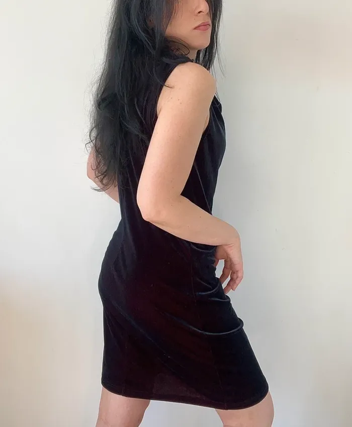 Robe noire en velours vintage années 90 taille S - photo numéro 5
