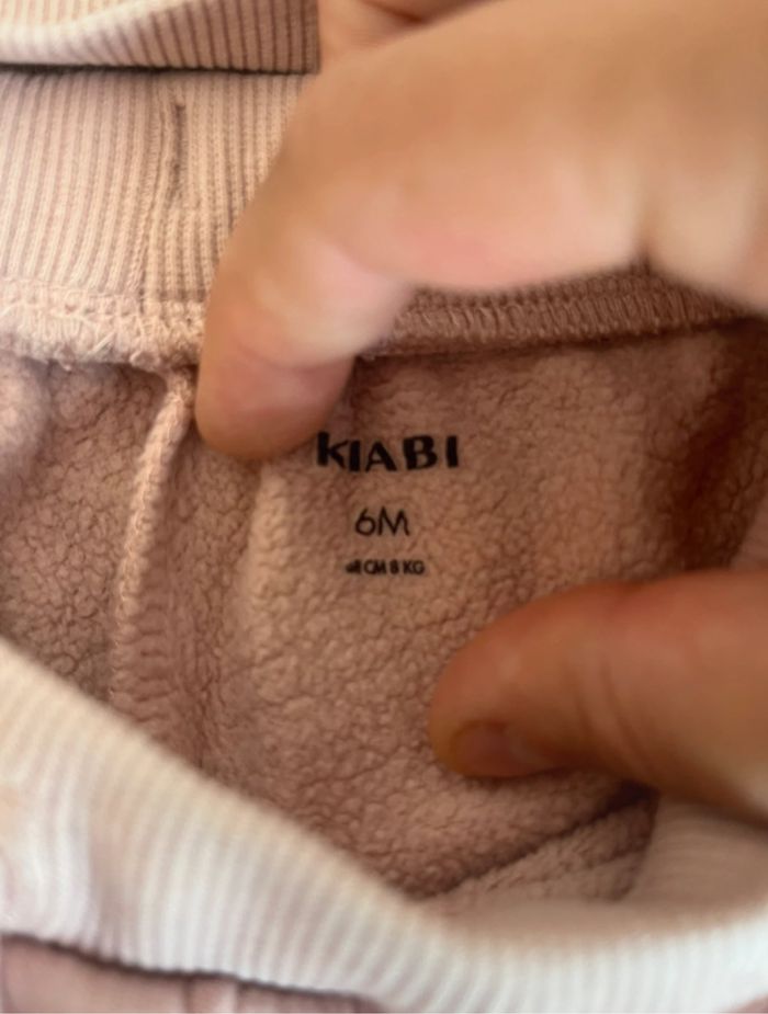 Jolie ensemble fille 6mois Kiabi - photo numéro 3