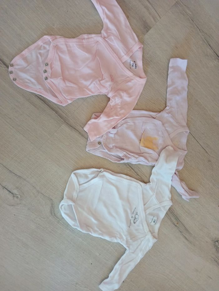 Lot 1 mois fille - photo numéro 3