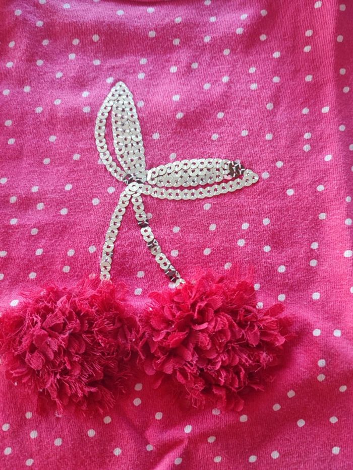 Ensemble rouge t-shirt et pantalon C&A - photo numéro 3