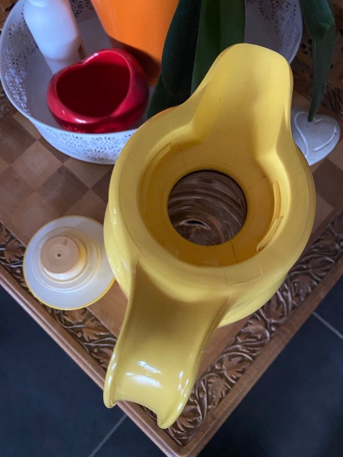 Thermos jaune 1 litre très bon etat - photo numéro 4