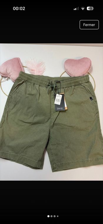 Short garçon - neuf - Quiksilver - taille 16 ans 