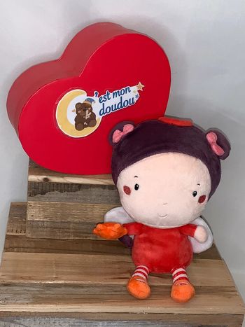 OR11 doudou poupée fée Orchestra