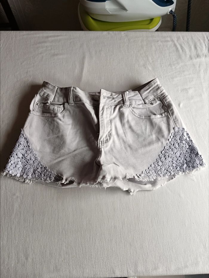 Short Cache-Cache taille 38/40