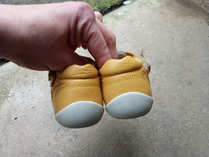 Sandales kickers garçon taille 20, scratch, jaune, marine - photo numéro 6