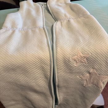 Vends gigoteuse Chatounets 6-24 mois très bon état