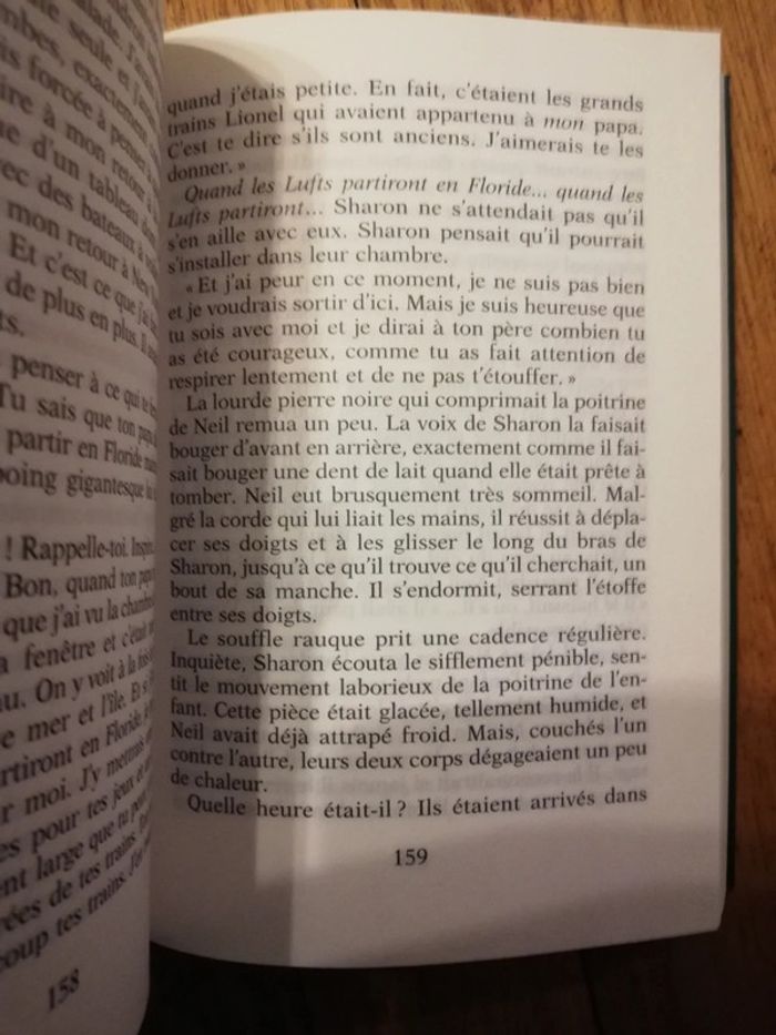 Livre "la nuit du renard" Mary Higgins Clark - photo numéro 2
