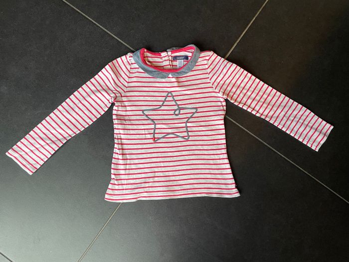 Très beau t-shirt marinière à col Okaidi fille 6 ans