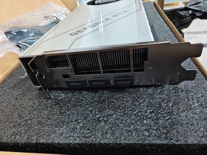 Carte Graphique RTX 5090 - photo numéro 5