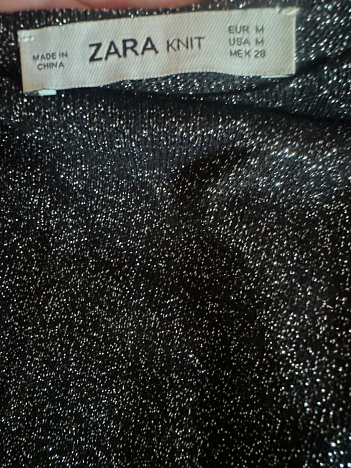 T shirt noir à paillettes et strass Zara - photo numéro 3
