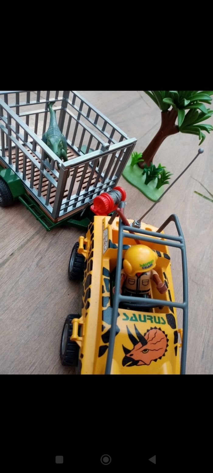 Playmobil Centre de soins pour animaux plus tous les véhicules - photo numéro 6