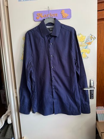 Chemise à manches longues bleu marine à motifs, taille M, marque Brice
