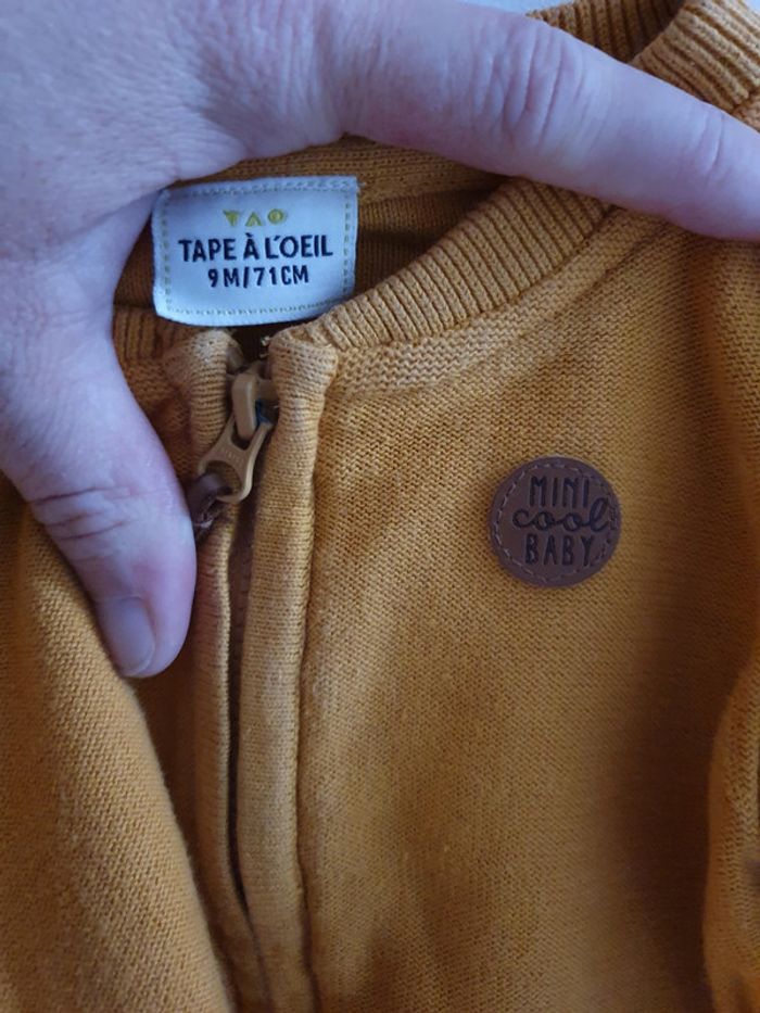 Tres beau gilet 9 mois - photo numéro 2