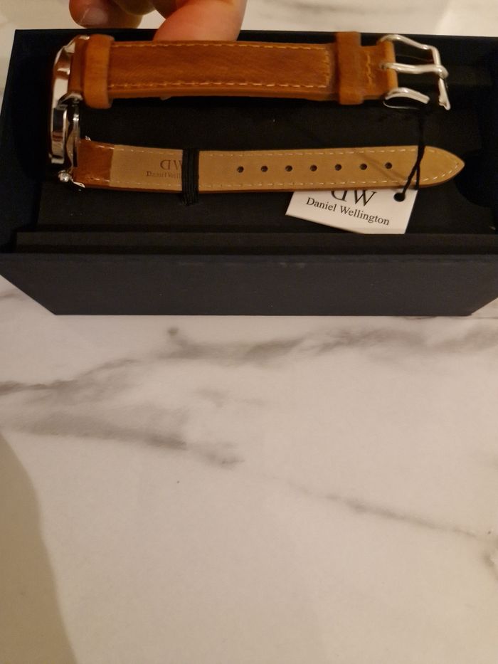 Montre femme, Daniel Wellington - photo numéro 3