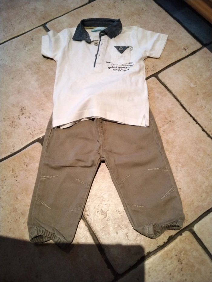 Joli ensemble pantalon et polo taille 6 mois