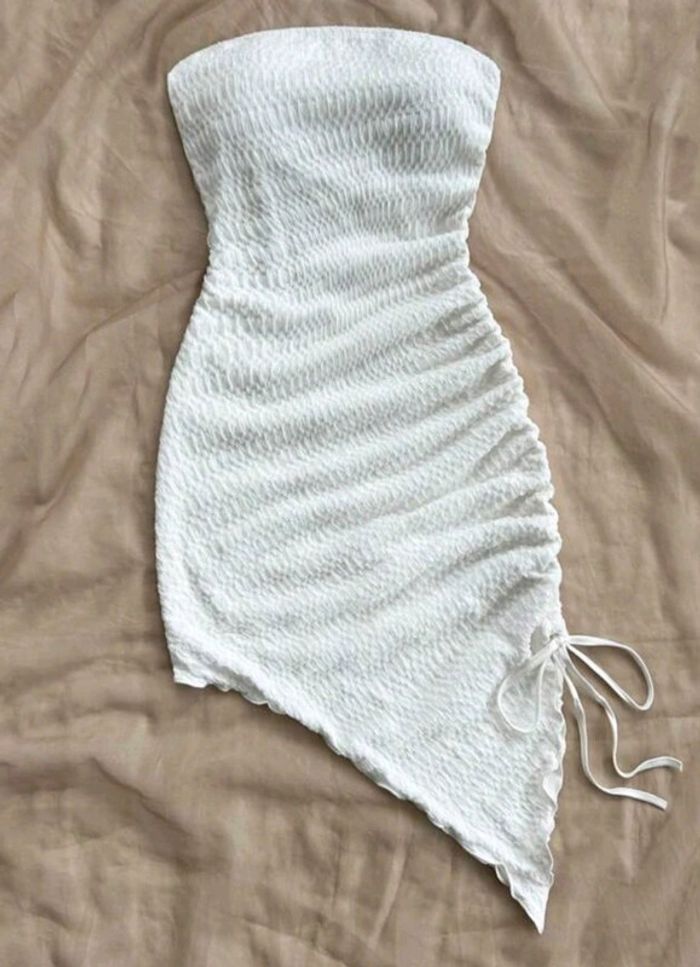 Robe bandeau asymétrique blanc 16 ans Shein