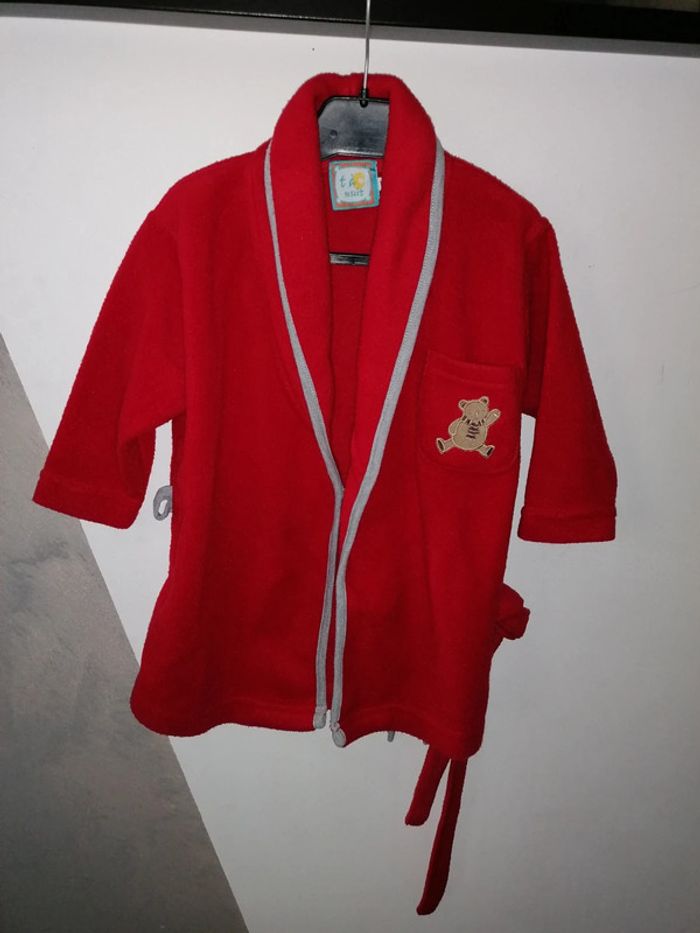 Peignoir rouge d'hiver 2ans