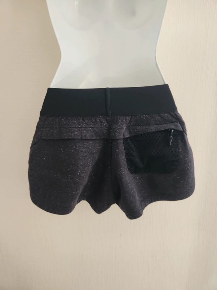 Short Adidas gris foncé chiné XXS - photo numéro 4