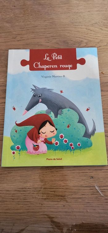 Livre le petit chaperon rouge