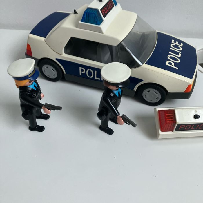 Voiture de police Playmobil - photo numéro 6