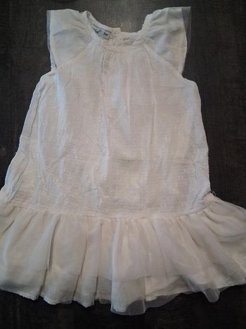 Robe blanche à volant Bébé Rêve