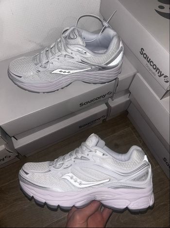 Chaussure saucony 