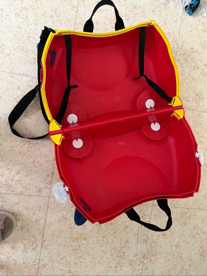 Valise cabine trunki pour enfant modèle pompier - photo numéro 5