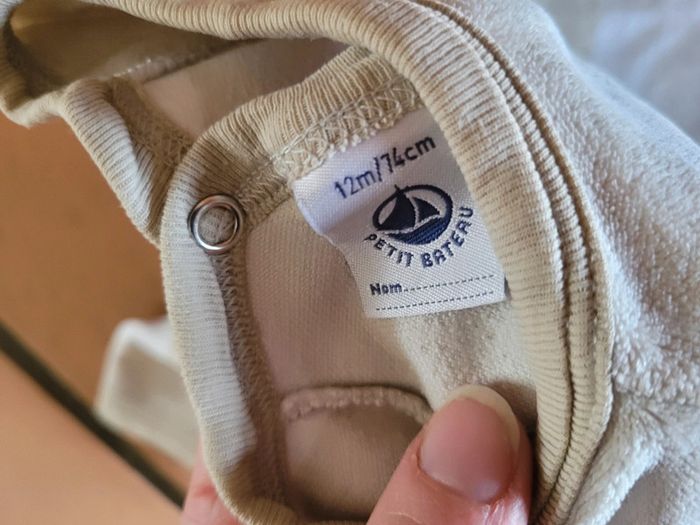 Pyjama velours 12 mois tbe - photo numéro 2